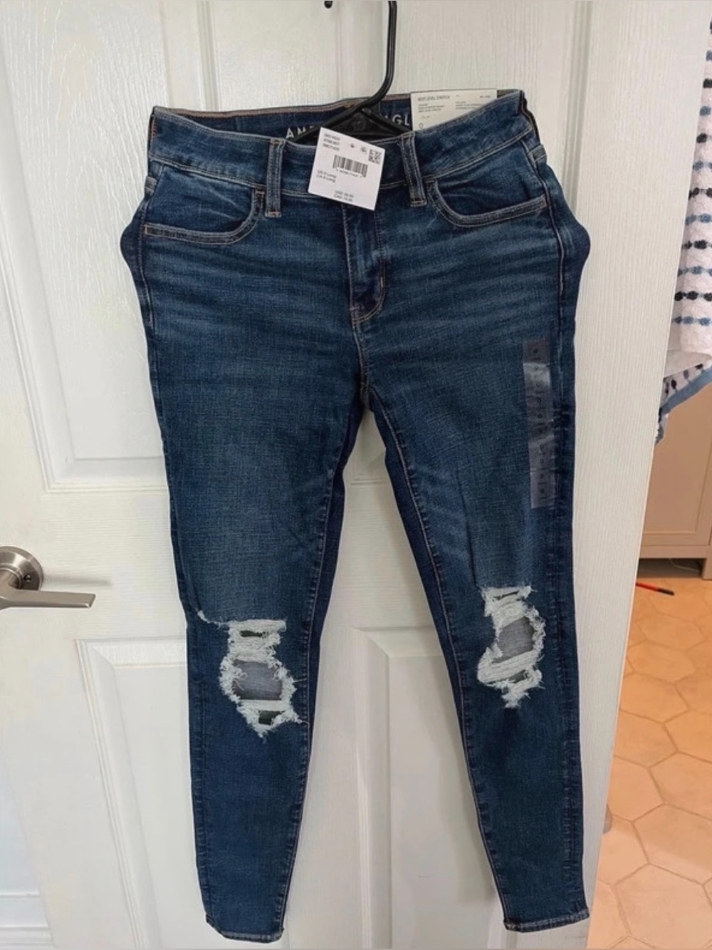 NWT american eagle jeans